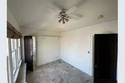 1155 Saint Johns Avenue #E, Highland Park, IL 60035 - Photo 4