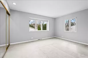 1120 N Brainard St, Naperville, IL 60563 - Photo 10