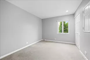 1120 N Brainard St, Naperville, IL 60563 - Photo 12