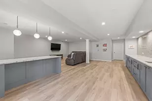 51 Somerset Cir, Wheaton, IL 60189 - Photo 26