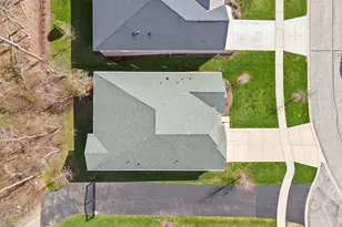 51 Somerset Cir, Wheaton, IL 60189 - Photo 38