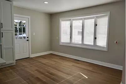 2018 E Ivy Lane, Mount Prospect, IL 60056 - Photo 10