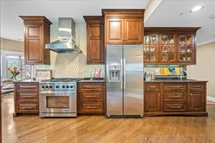 332 Regent wood Rd, Northfield, IL 60093 - Photo 12