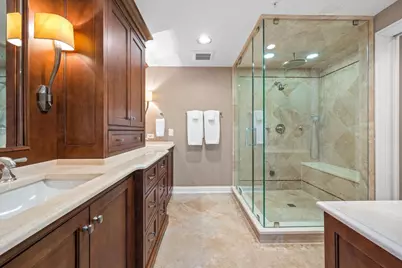 332 Regent Wood Road #332, Northfield, IL 60093 - Photo 22