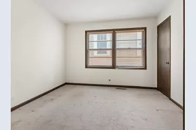 1726 E Lincoln Avenue, Des Plaines, IL 60018 - Photo 18