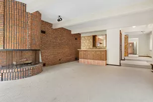 1726 E Lincoln Ave, Des Plaines, IL 60018 - Photo 10