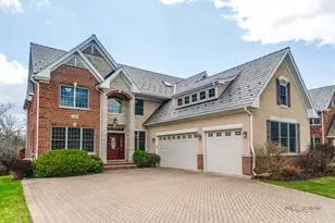 878 Writer Ct, Vernon Hills, IL 60061 - Photo 1