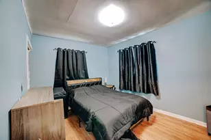 850 E Locust St, Watseka, IL 60970 - Photo 12