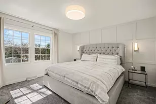 923 Oxford Rd, Glen Ellyn, IL 60137 - Photo 8