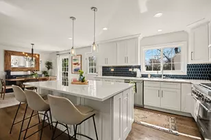 923 Oxford Rd, Glen Ellyn, IL 60137 - Photo 2