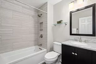 1925 N Maud Ave, Chicago, IL 60614 - Photo 22