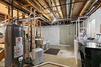 100 S Constitution Drive, Aurora, IL 60506 - Photo 24