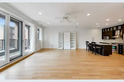 2702 W Chicago Avenue #2, Chicago, IL 60622 - Photo 6