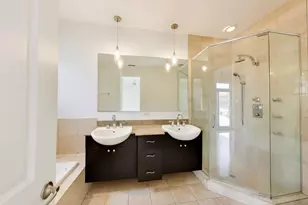 2702 W Chicago Ave, Chicago, IL 60622 - Photo 16