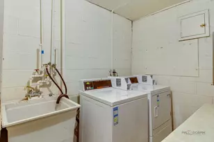 10936 S Keating Ave, Oak Lawn, IL 60453 - Photo 18