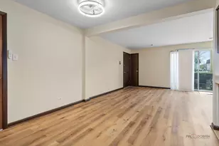 10936 S Keating Ave, Oak Lawn, IL 60453 - Photo 10