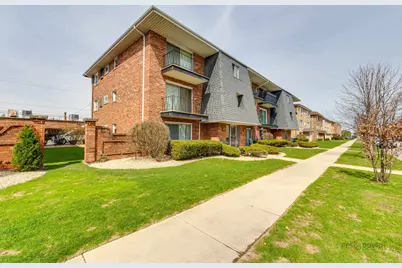 10936 S Keating Avenue #1A, Oak Lawn, IL 60453 - Photo 2