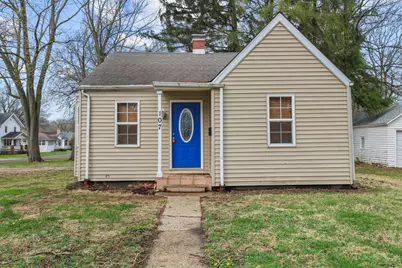 107 S Draper Avenue, Champaign, IL 61821 - Photo 1