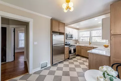 655 Glenwood Avenue, Joliet, IL 60435 - Photo 14