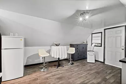 3036 N Kedzie Avenue, Chicago, IL 60618 - Photo 20