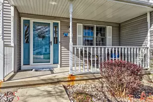 808 Kimberly Ln, Ottawa, IL 61350 - Photo 4