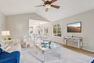 2060 Lyndhurst Ln, Aurora, IL 60503 - Photo 8