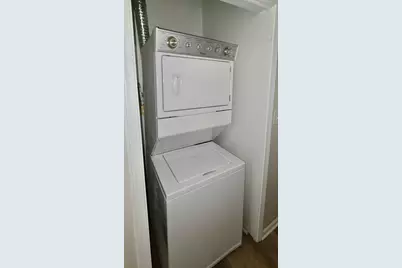 6439 S Saint Lawrence Avenue #2, Chicago, IL 60637 - Photo 8