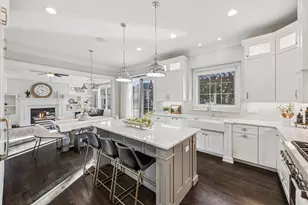 502 S Fairview Ave, Elmhurst, IL 60126 - Photo 8