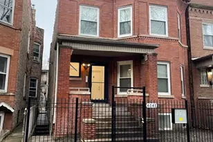 6141 S Eberhart Ave, Chicago, IL 60637 - Photo 1