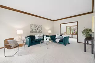 946 Montgomery Ct, Naperville, IL 60540 - Photo 14
