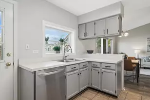 1445 Tanglewood Ave, Palatine, IL 60067 - Photo 12