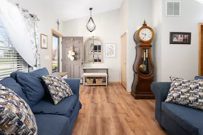 2561 Ross Street, Hampshire, IL 60140 - Photo 4