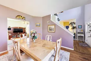 447 Talismon Ct, Crystal Lake, IL 60012 - Photo 16