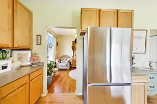 447 Talismon Ct, Crystal Lake, IL 60012 - Photo 12