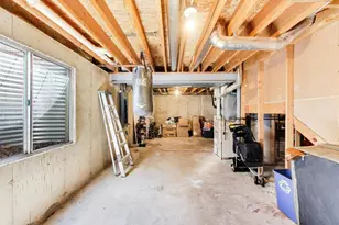 447 Talismon Ct, Crystal Lake, IL 60012 - Photo 40