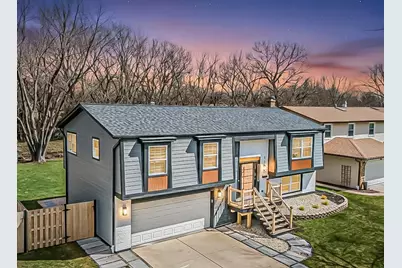 1135 N King Charles Court, Palatine, IL 60067 - Photo 1