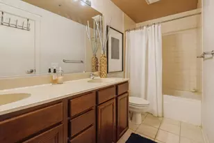 888 S Michigan Ave, Chicago, IL 60605 - Photo 18