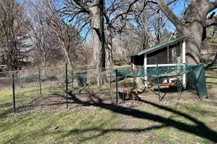 1305 W 3rd St, Sterling, IL 61081 - Photo 32