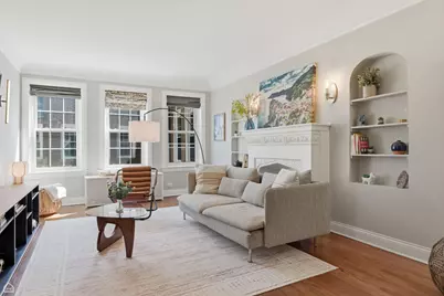 2331 W Farwell Avenue #3N, Chicago, IL 60645 - Photo 4