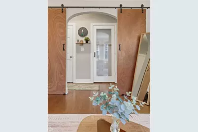 2331 W Farwell Avenue #3N, Chicago, IL 60645 - Photo 10