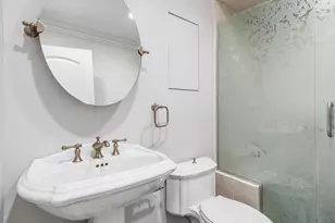 32 Kyle Ct, Willowbrook, IL 60527 - Photo 10