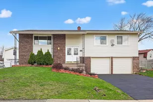 1432 James Way, Elk Grove Village, IL 60007 - Photo 1