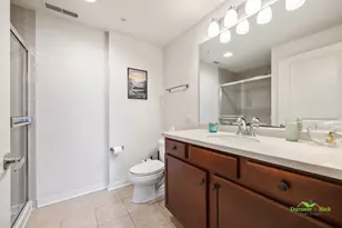 425 N Benjamin Dr, Vernon Hills, IL 60061 - Photo 8