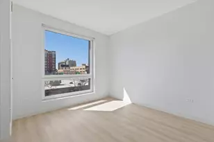 948 W Sunnyside Ave, Chicago, IL 60640 - Photo 10