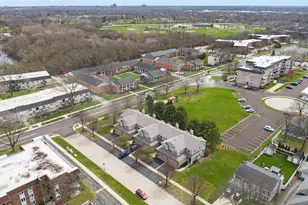 1728 Pershing Ave, Wheaton, IL 60189 - Photo 32