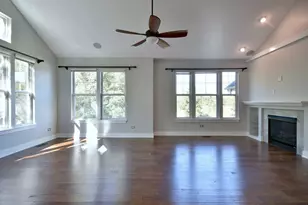 982 Indigo Ct, Hanover Park, IL 60133 - Photo 20