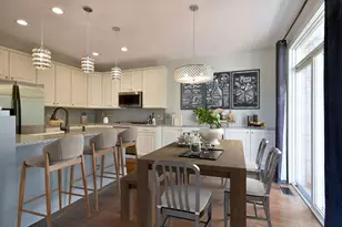 982 Indigo Ct, Hanover Park, IL 60133 - Photo 10