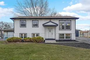 [Address not provided], Hazel Crest, IL 60429 - Photo 2