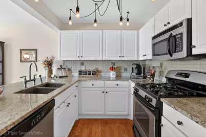 705 Timothy Court, East Dundee, IL 60118 - Photo 16