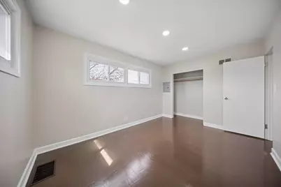 7732 S Springfield Avenue, Chicago, IL 60652 - Photo 8